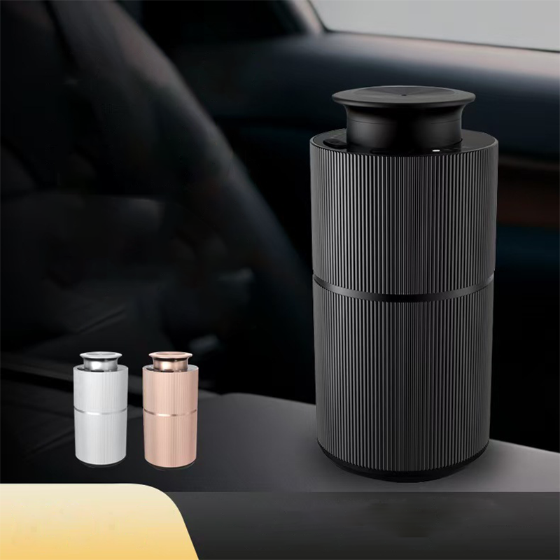 Metalowy, przenośny, ładowalny – Home Office Gear recenzja i cena